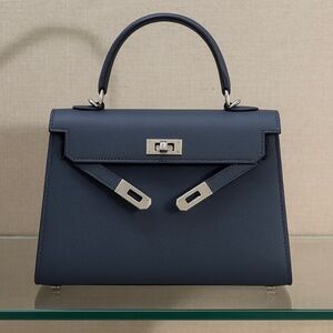 Leather hand sewn handbag